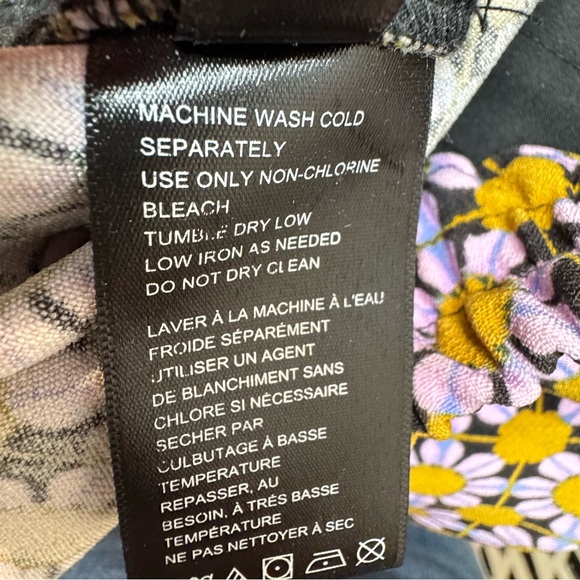 Funky Floral Patterned Pants - Picture 4 of 7